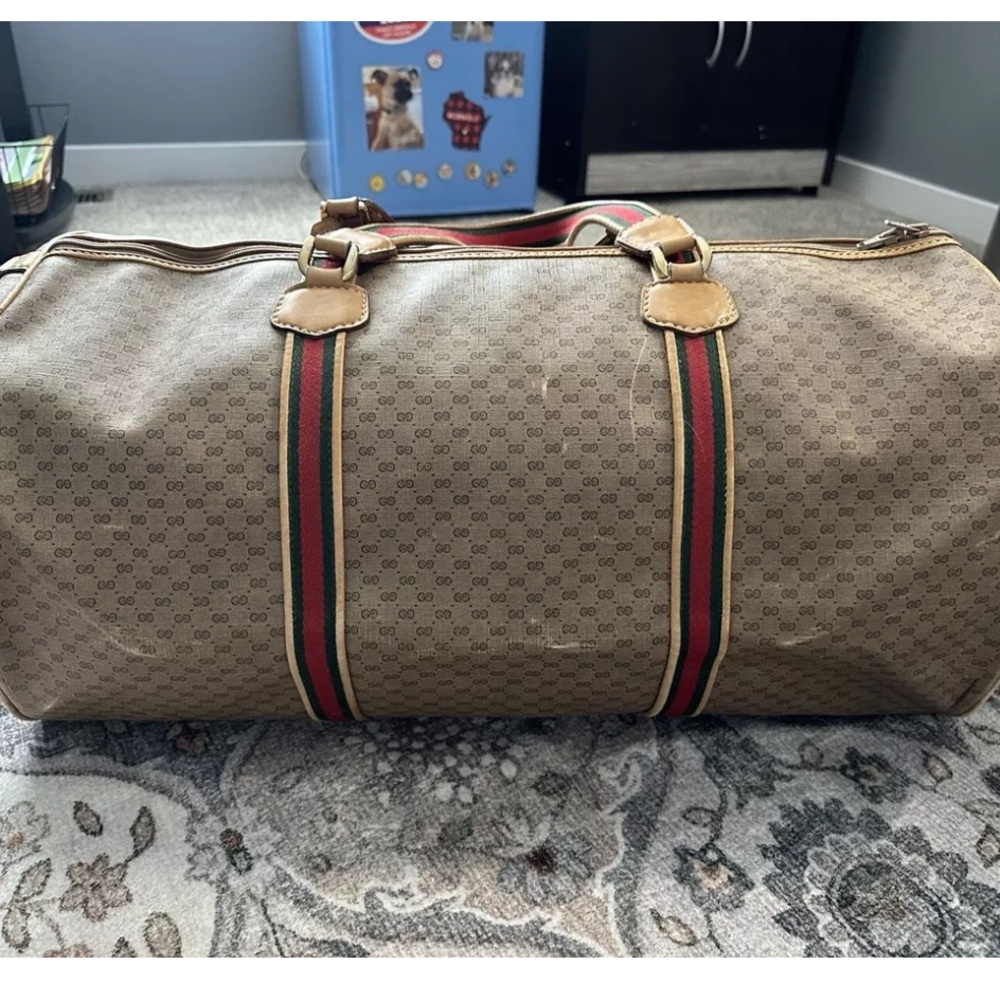 Gucci vintage duffle bag